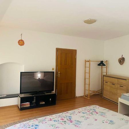 Apartman U Slunecnice Husinec  Ngoại thất bức ảnh